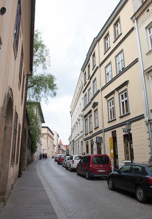 Leonardo 2 Apartment Krakow Luaran gambar