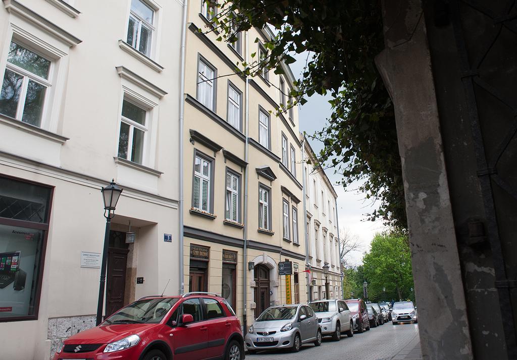 Leonardo 2 Apartment Krakow Luaran gambar